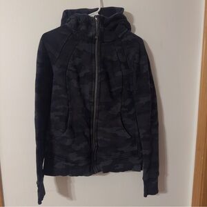 Black camo full zip lululemon scuba